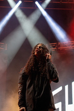 070 Shake fills the dome with a loud bass and strong vocals. 