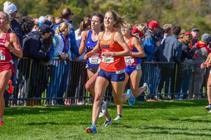 Amanda Vestri led the way for Syracuse women's cross country, finishing second in the 6k. 