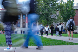 Simple tweaks to your resume, conversations with career services and networking with SU alumni will help you get a summer internship.